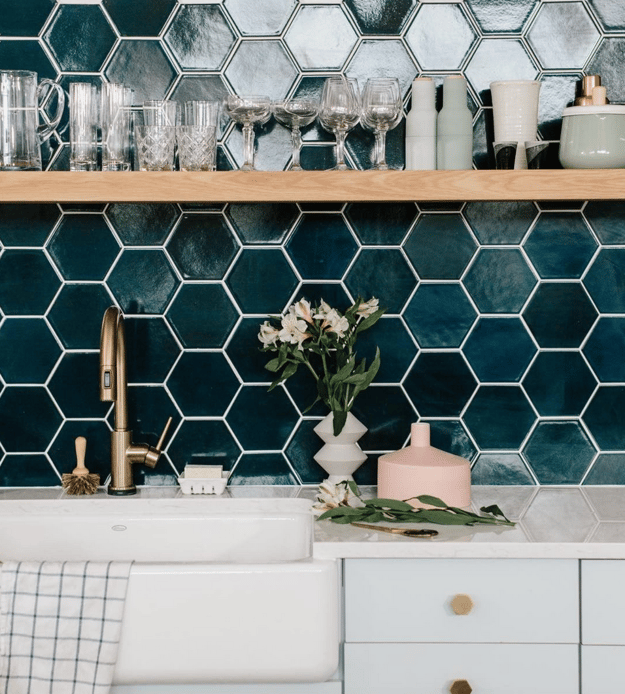 Kitchen Tiles - How to Use Them in Your Home - Dark Hexagonal Kitchen Backsplash