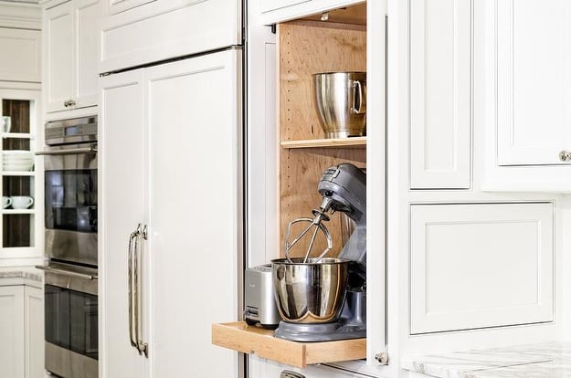 7 Tips for Creating the Perfect Minimalist Kitchen - Hide Away Appliances