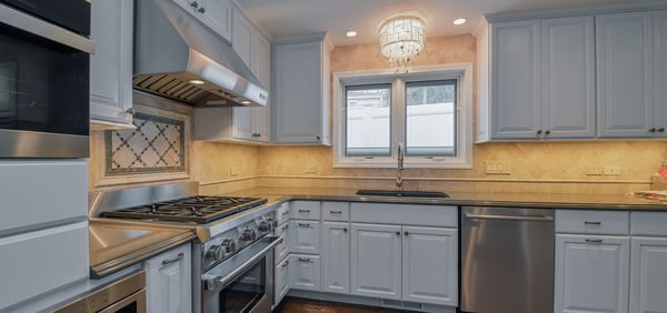 Choosing Kitchen Cabinets - Materials, Styles, and Hardware Guide - MDF Kitchen Cabinets
