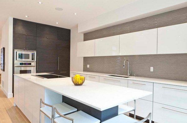 7 Tips for Creating the Perfect Minimalist Kitchen - Rethink Your Colour Scheme