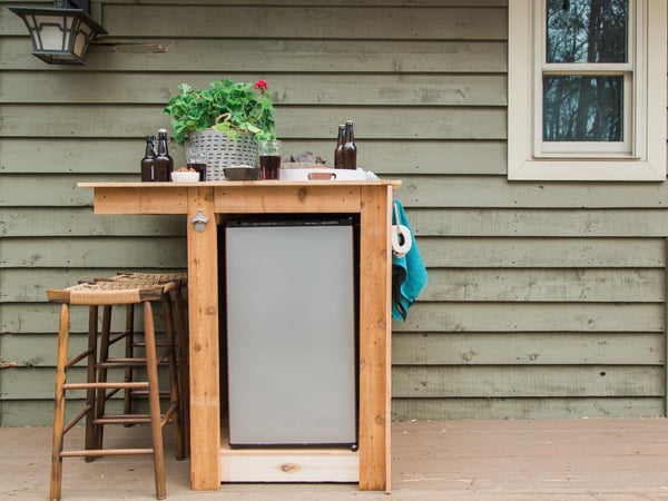 5 Essentials for the Perfect Outdoor Kitchen - Add a Fridge