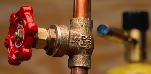 5 Helpful Plumbing Tips for Around the House - If a Shutoff Valve Won't Work