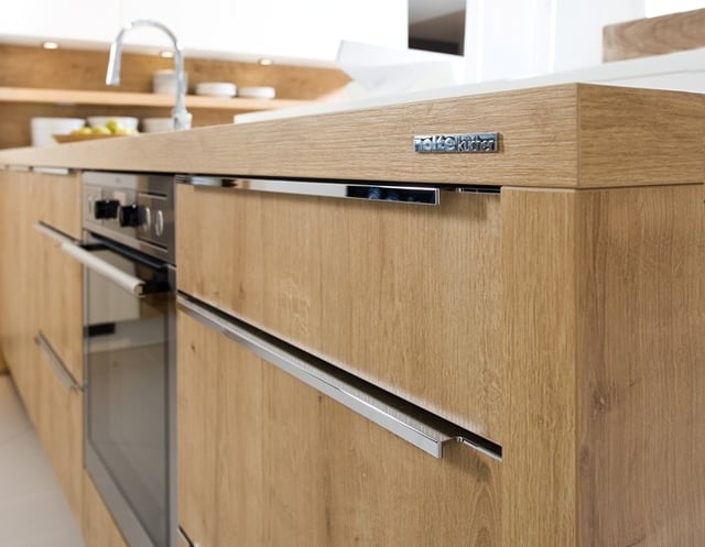 7 Unique Kitchen Cabinet Hardware Options