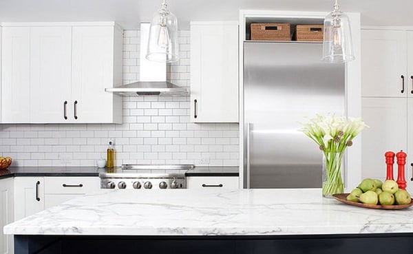 7 Simple Kitchen Ideas for a Beautiful Minimalist Home - Simple Subway Tiles